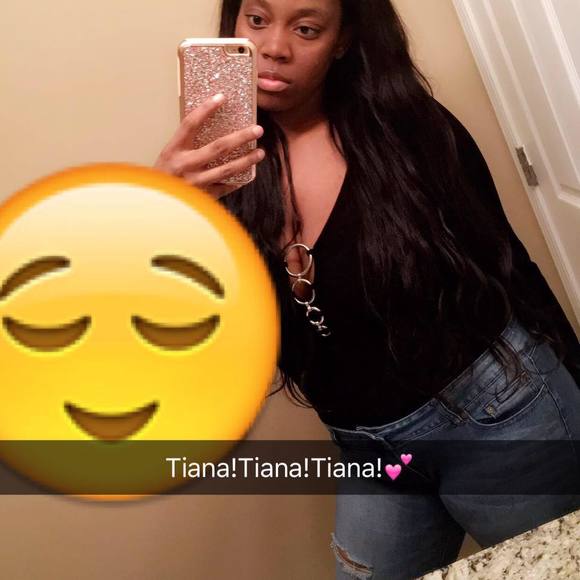 Meet your Posher, Tiana - Picture 1 of 1